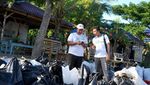 Bersihkan Sampah Plastik untuk Menjaga Bumi Labuan Bajo