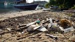 Bersihkan Sampah Plastik untuk Menjaga Bumi Labuan Bajo