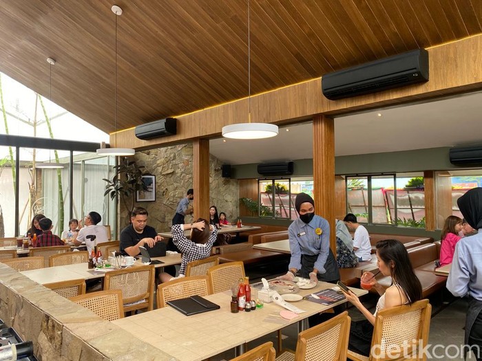 Di Steakhouse Ini Ada US Prime Porterhouse hingga Rib Eye Steak yang Juicy