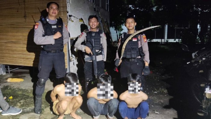 Dok istimewa