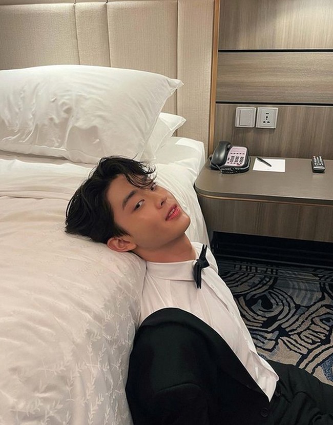 Prince sendiri punya penampilan ala oppa-oppa Korea. Foto: dok. Instagram/@phrrince