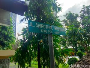 Nama Jalan di Surabaya Mirip Jembatan ke Surga: Shirothol Mustaqim