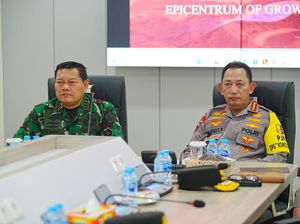 Kapolri dan Panglima TNI Tinjau Command Center di Labuan Bajo