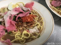 Rekomendasi Penjual Mi Rebus di Medan, Kuahnya yang Gurih Bikin Ketagihan