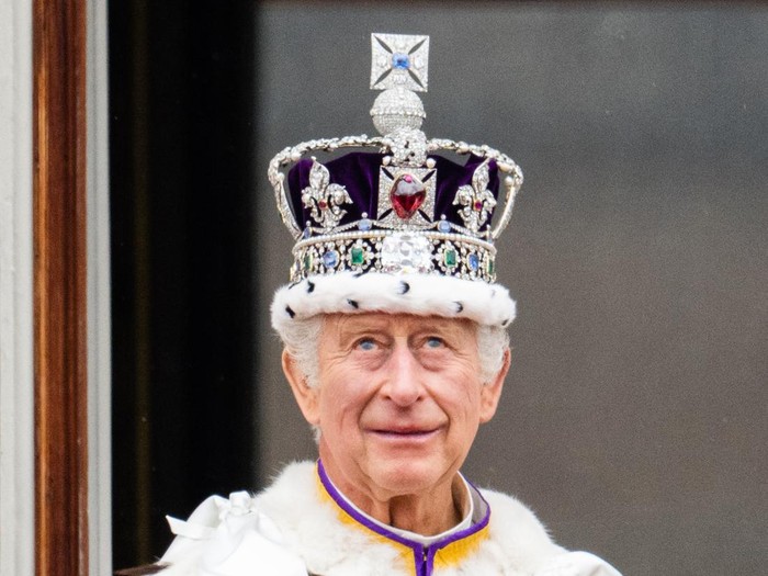 LONDON, ENGLAND - MAY 06:  King Charles III on the balcony of Buckingham Palace, London, following the coronation on May 06, 2023 in London, England. The Coronation of Charles III and his wife, Camilla, as King and Queen of the United Kingdom of Great Britain and Northern Ireland, and the other Commonwealth realms takes place at Westminster Abbey today. Charles acceded to the throne on 8 September 2022, upon the death of his mother, Elizabeth II.  (Photo by Samir Hussein/WireImage)