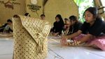 Momen Anak-anak Ikuti Pelatihan Kerajinan Berbahan Bambu