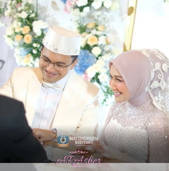 Cerita cinta Sahrul Gunawan dan Dine Mutiara bak drama cinta. Sahrul mengaku bahwa telah mengajak menikah Dine Mutiara setiap hari sejak November 2022. Foto: dok. Instagram