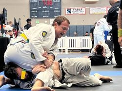 Mengintip Mark Zuckerberg Menang Tarung Jiu Jitsu