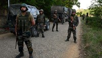 Seperti dilansir CNN, Senin (8/5/2023), sejumlah pejabat rumah sakit kota Imphal -- ibu kota negara bagian Manipur -- menuturkan bahwa sedikitnya 55 orang tewas dan sebanyak 260 orang lainnya dirawat di rumah sakit sejak rentetan tindak kekerasan terjadi antara anggota kelompok etnis Kuki dan Meitei.