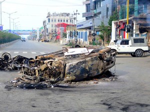 Pecah Rusuh Antaretnis di India hingga Jatuh Puluhan Korban Jiwa