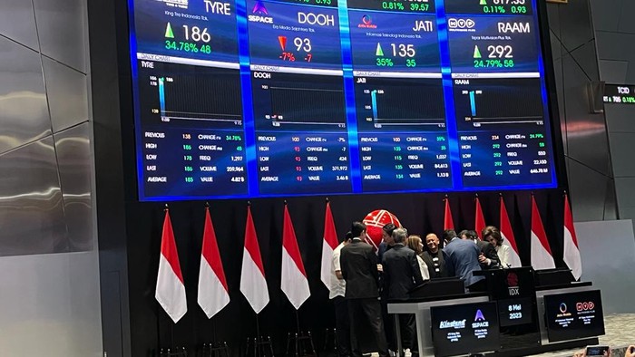 4 Saham Listing Bersamaan