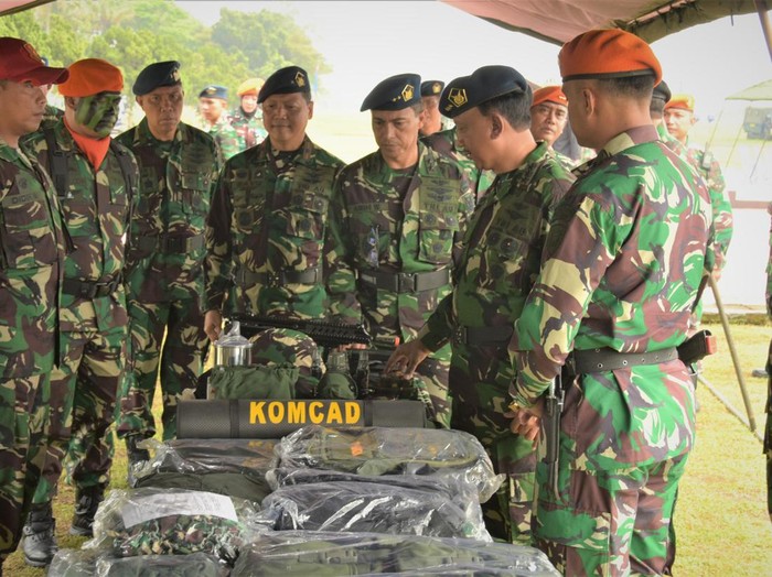 500 orang mengikuti Latihan Dasar Kemiliteran (Latsarmil) Komponen Cadangan (Komcad) Matra Udara tahun ajaran 2023 di Lapangan Jingga Makopasgat Lanud Sulaiman, Kabupaten Bandung, Senin (8/5/2023).