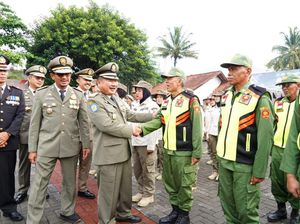Pemkab Garut Gelar Upacara Peringatan HUT Satpol PP dan Satlinmas