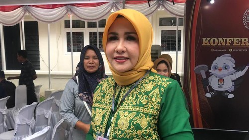 Evi Apita Maya saat ditemui di Kantor Komisi Pemilihan Umum (KPU) Provinsi Nusa Tenggara Barat (NTB), Jumat (5/5/2023) siang. (Helmy Akbar/detikBali)