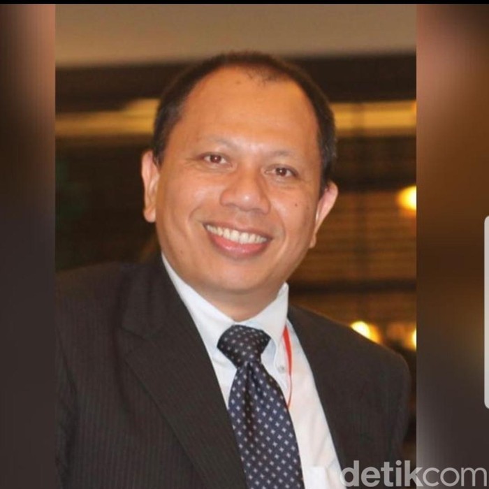 Dosen HI pengamat politik Unej, Agus Trihartono