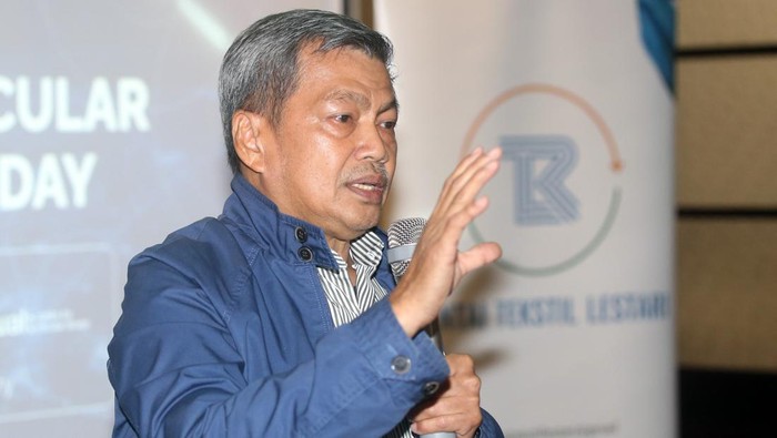 Eksplorasi Sirkularitas Fesyen di Indonesia Rantai Tekstil Lestari berkolaborasi dengan World Circular Textile Day (WCTD) menggelar workshop bertema