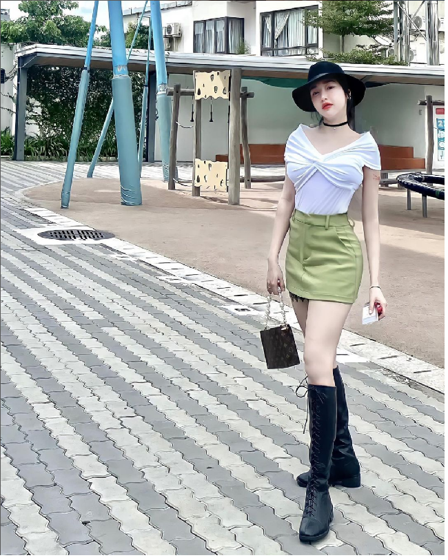 Seperti dikutip dari Eva.vn, Elly Tran pernah curhat suaminya yang orang Amerika Serikat selingkuh darinya dengan pegawainya sendiri. Pernikahannya dengan sang bule yang telah dikaruniai dua anak pun berakhir dengan perceraian. Foto: Getty Images