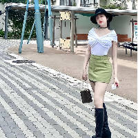 Seperti dikutip dari Eva.vn, Elly Tran pernah curhat suaminya yang orang Amerika Serikat selingkuh darinya dengan pegawainya sendiri. Pernikahannya dengan sang bule yang telah dikaruniai dua anak pun berakhir dengan perceraian. Foto: Getty Images