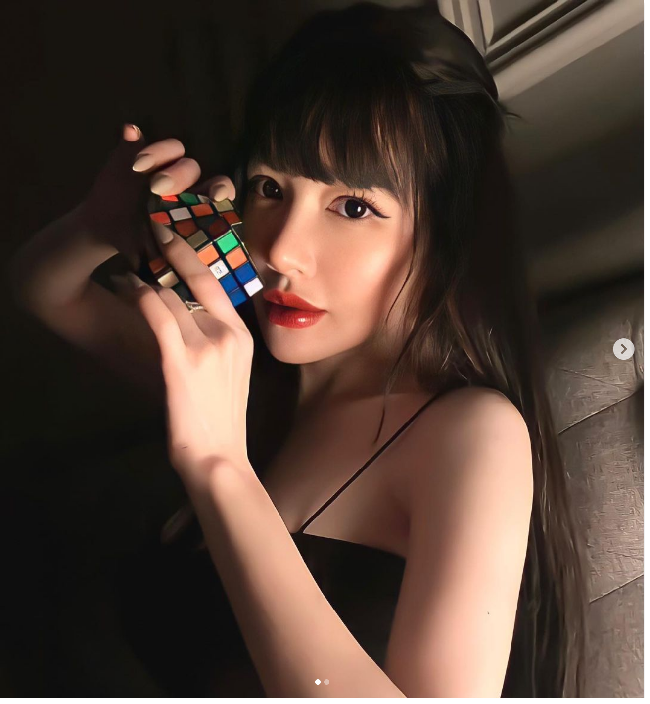 Elly Tran merupakan model Amerika Serikat yang populer di Vietnam. Dia kerap dikira wanita Vietnam dengan kecantikannya yang memesona. Foto: Getty Images