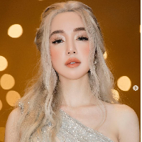 Pada 2012 Elly Tran pernah ‘membius’ para pria di Indonesia dengan kecantikannya saat dia datang ke Tanah Air sebagai brand ambassador sebuah game online. Foto: Getty Images