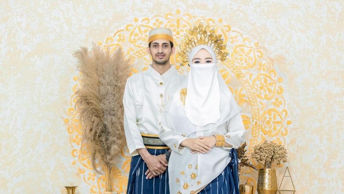 Gadis bernama Rima Triana (21) di Kabupaten Barru, Sulawesi Selatan (Sulsel) dinikaih WN Arab Saudi.