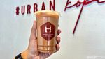 Nyam! Nikmatnya Laksa Singapura dan Es Teh Tarik Segar di Chillax