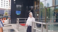 Reihana diketahui viral setelah aksinya pamer barang mewah di media sosial. Reihana punya harta Rp 2,7 miliar.