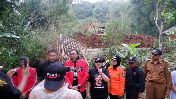 Ketua DPD PDIP Jabar Ono Surono