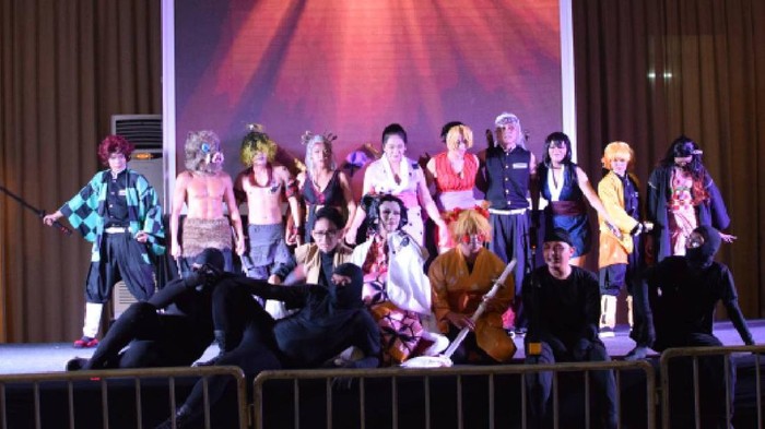 Lunar Cabaret Movement