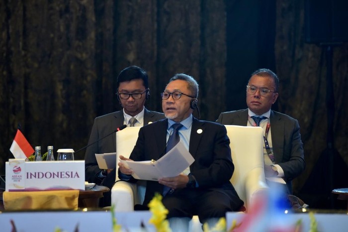 Menteri Perdagangan Zulkifli Hasan (Zulhas) menjadi Ketua Delegasi Indonesia pada Pertemuan ke-22 Dewan Masyarakat Ekonomi ASEAN (ASEAN Economic Community Council/AECC).
