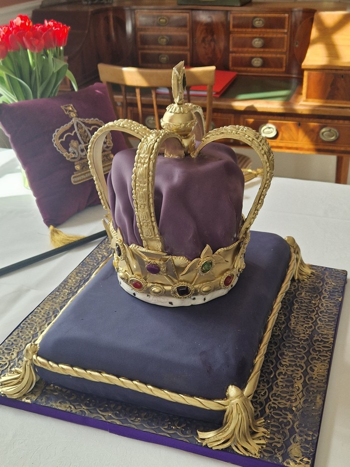 Meriah! Ragam Cake Unik Sambut Penobatan Raja Charles III Meriah! Ragam Cake Unik Sambut Penobatan Raja Charles III