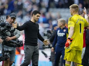 Arteta Mau Bikin Persaingan di Kiper Arsenal, Schmeichel: Salah Banget!