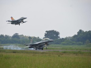 Terjawab soal 3 Jet Tempur F-16 Wira-wiri di Langit Jakarta Pagi Ini