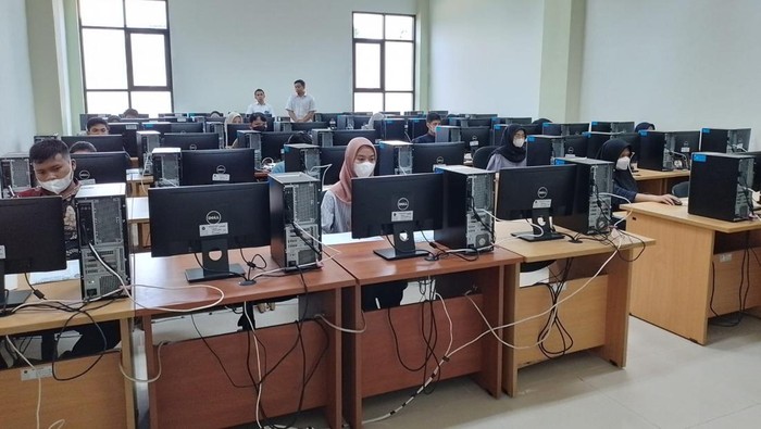 Peserta UTBK di UB Malang