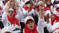 Adapun tuntutan massa yakni salah satunya meminta pembahasan soal RUU Kesehatan disetop.  