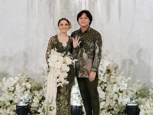 Rizky Febia melamar Mahalini