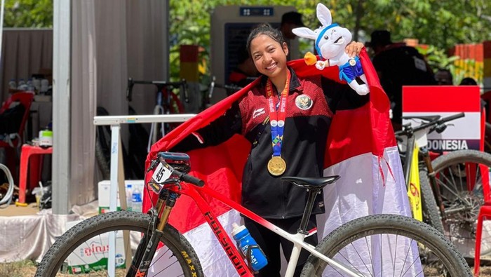 Sayu Bella raih medali emas cabor sepeda MTB di SEA Games 2023 Kamboja