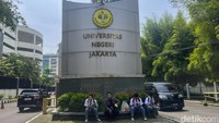 Universitas Negeri Jakarta (UNJ) menjadi salah satu lokasi penyelenggaraan Ujian Tulis Berbasis Komputer.  