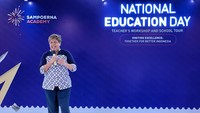 Anushia Senthevadivel, Head of Curriculum Sampoerna Academy, membahas pengembangan kompetensi dan keterampilan abad 21 yang menjadi prioritas utama dalam pendidikan saat ini dalam tema Engaging Learners to Develop 21st Century Skills.Anushia menjelaskan, model pembelajaran experiential atau berbasis pengalaman memungkinkan sekolah mendesain kurikulum lebih efektif. Sebab, metode pembelajaran ini berfokus pada pada partisipasi siswa, bagaimana anak-anak belajar dari pengalaman, dan bagaimana ia menerapkankannya di kehidupan sehari-hari. Foto: Sampoerna Academy