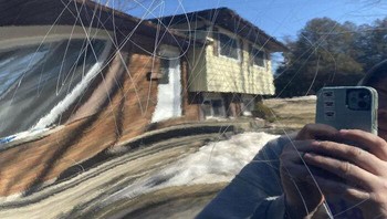 Mobil menjadi media corat-coret favorit bocil. Foto: Reddit