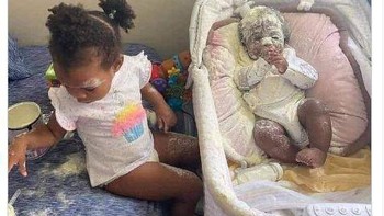 Keusilan kakak pada adik. Foto: Reddit