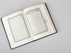 Surat Ad Dhuha: Bacaan Lengkap dan Asbabun Nuzul