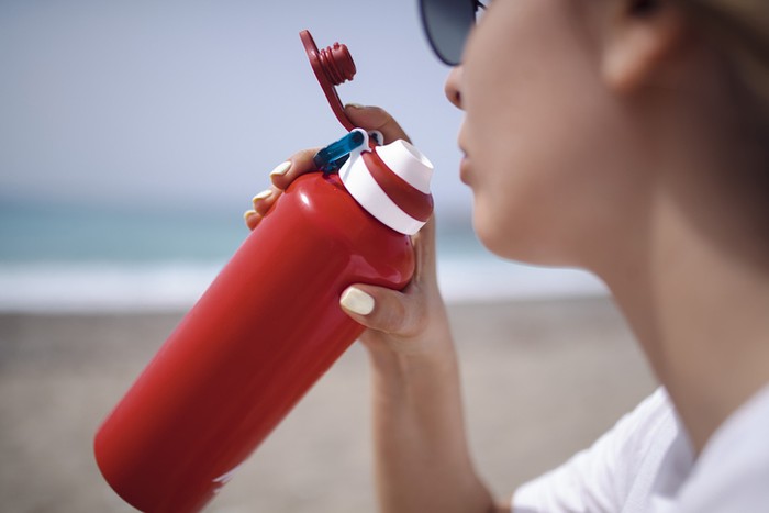 Selain Corkcicle, 5 Botol Minum Ini Terbukti Berkualitas Terbaik
