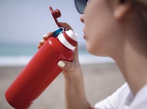 Hati-Hati! Pakar Ungkap Bahaya dari Botol Minum yang Tidak Dicuci Bersih