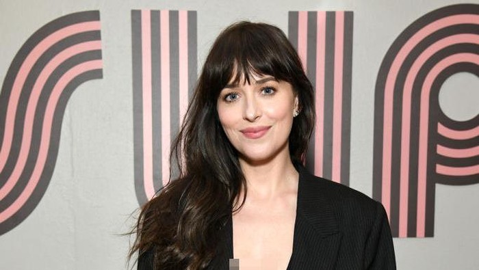 HOLLYWOOD, CALIFORNIA - APRIL 18: Dakota Johnson attends the Boat Rocker & TeaTime Pictures LA Screening of SLIP hosted by Dakota Johnson at NeueHouse Hollywood on April 18, 2023 in Hollywood, California. (Photo by Jon Kopaloff/Getty Images for Boat Rocker & TeaTime Pictures)