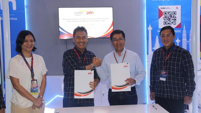 Dukung Transaksi Non Tunai Lewat Peluncuran Fitur QRIS Dukung Transaksi Non Tunai Lewat Peluncuran Fitur QRIS