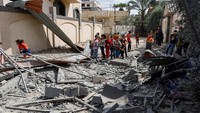 Kementerian Kesehatan wilayah Gaza yang dikuasai kelompok Hamas, mengatakan 12 orang tewas dalam serangan yang dilancarkan pada Selasa (9/5) dini hari waktu setempat.