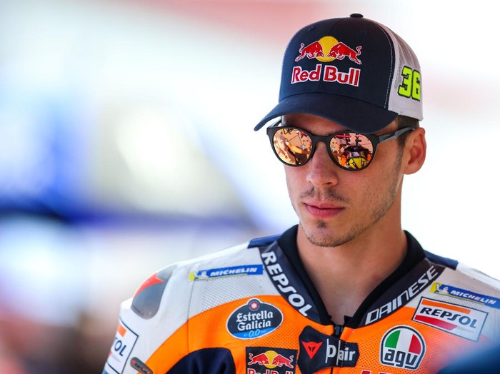 LAGOA, ALGARVE, PORTUGAL - MARCH 26: Joan Mir (Repsol Honda Team) looks on during the MotoGP Of Portugal - Race at Autodromo do Algarve on March 26, 2023 in Lagoa, Algarve, Portugal. (Photo by Diogo Cardoso/DeFodi Images via Getty Images)