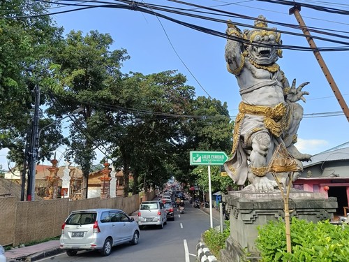 Operator Pelabuhan Sanur akan memperketat jadwal keberangkatan kapal demi mengurangi kemacetan di sekitar Jalan Bypass Ngurah Rai.