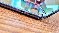 Lenovo Yoga Book 9i